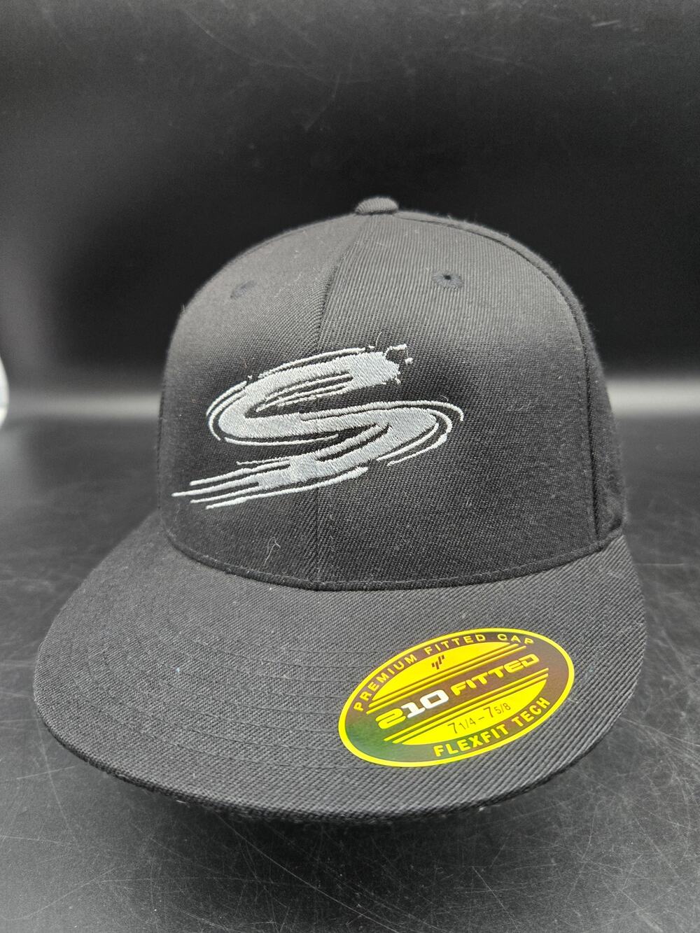 Port Authority 210 Fitted Speedfreak Black Flexfit Hat Cap Size L/XL